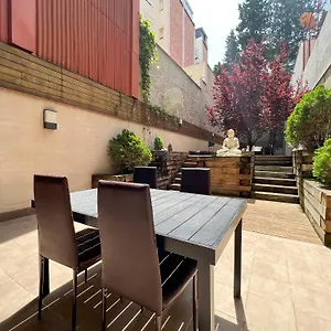 home-to-home-barcelona.topbarcelonahotels.com/